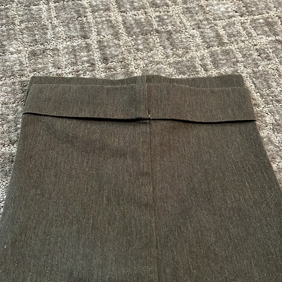 Dockers Brown/Green Mens 30x 30 Stain Defender Pants - Picture 2 of 8